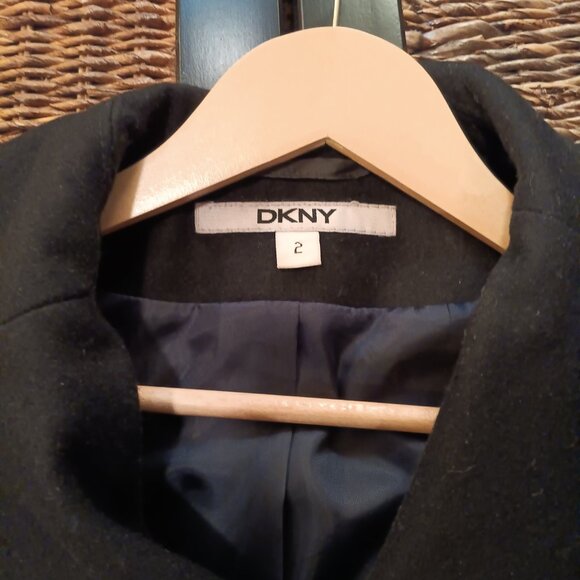 DKNY Chic & Tailored Black Wool Peacoat 2 - Picture 6 of 15